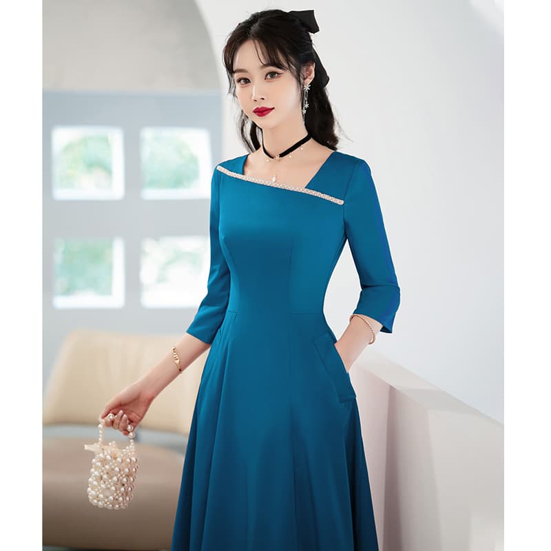 オケージョン ドレス 襟元ビジュー装飾長袖上品ワンピース