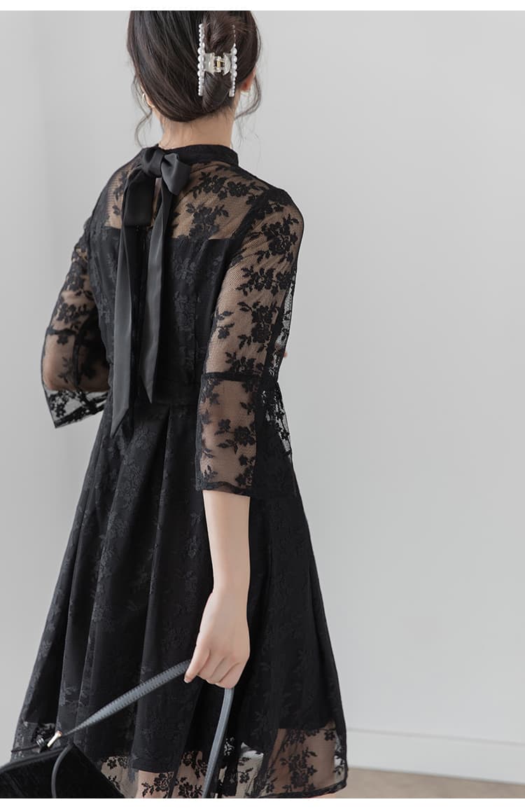 透かし花柄レース ハイネックオケージョンドレス