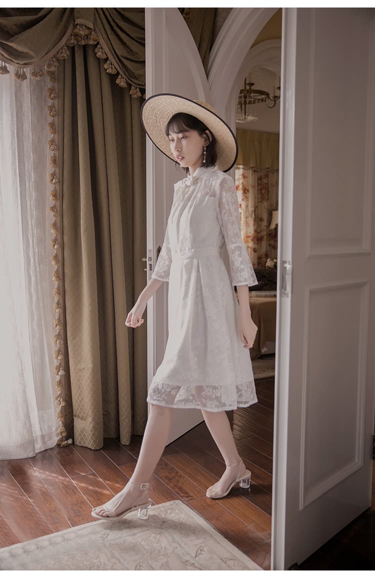 透かし花柄レース ハイネックオケージョンドレス