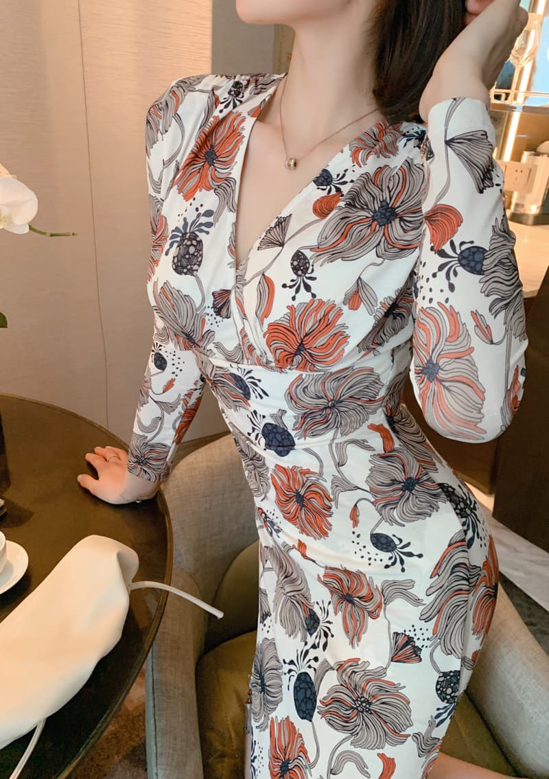 オケージョン ドレス 花柄スリムラインタイトワンピース