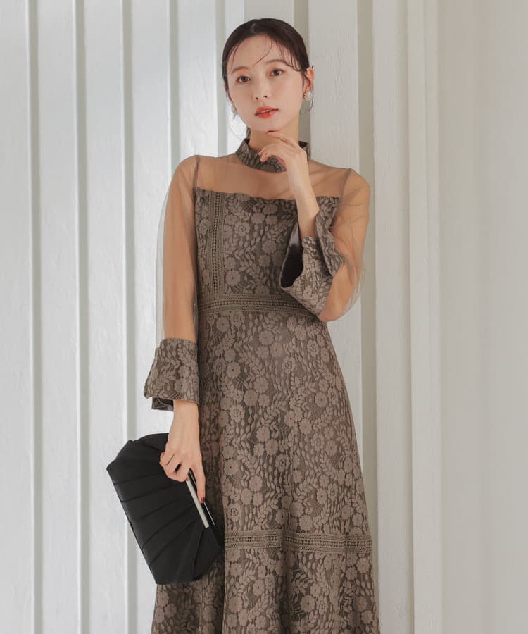 優美な透け感レース ハイネックオケージョンドレス