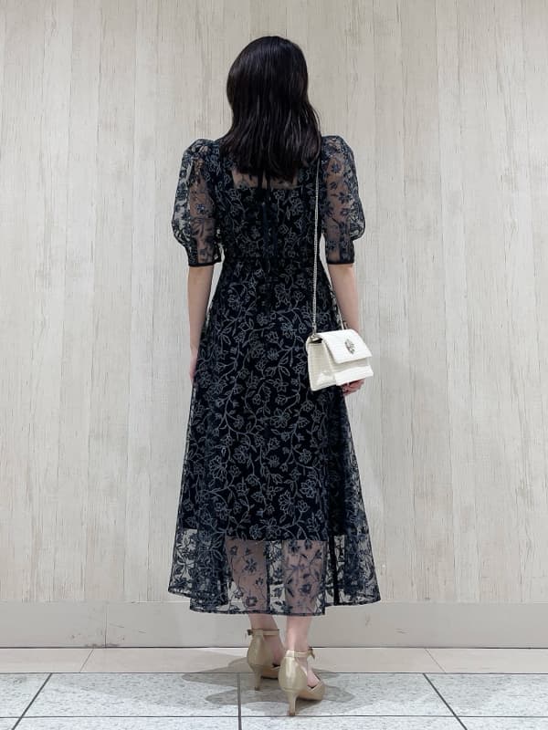 透かし柄レース重ね マキシ丈オケージョンドレス