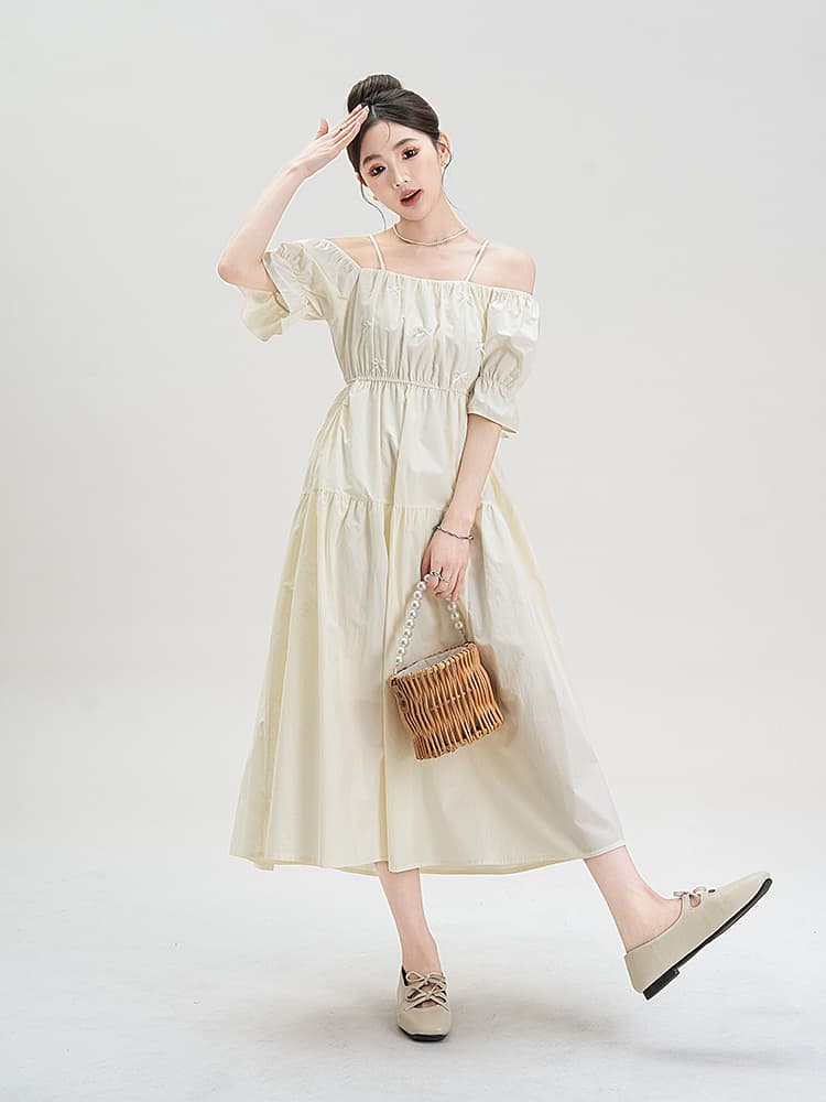 オケージョン　ドレス 優美な佇まい フリルオフショルワンピース