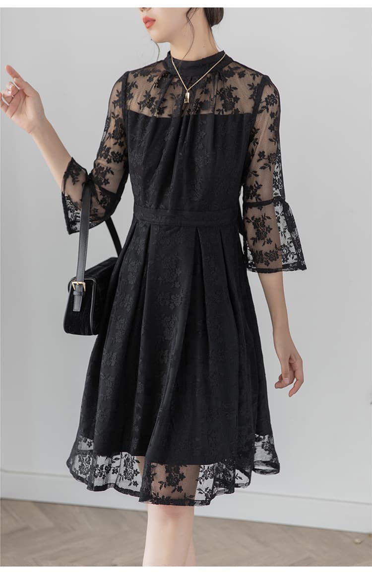 透かし花柄レース ハイネックオケージョンドレス