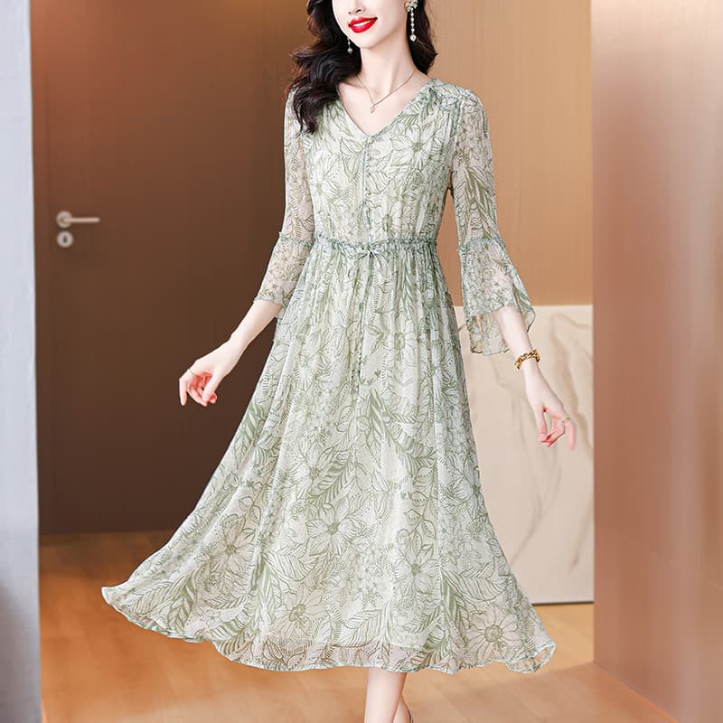 オケージョンワンピース 花柄シフォン 七分袖ギャザーワンピース