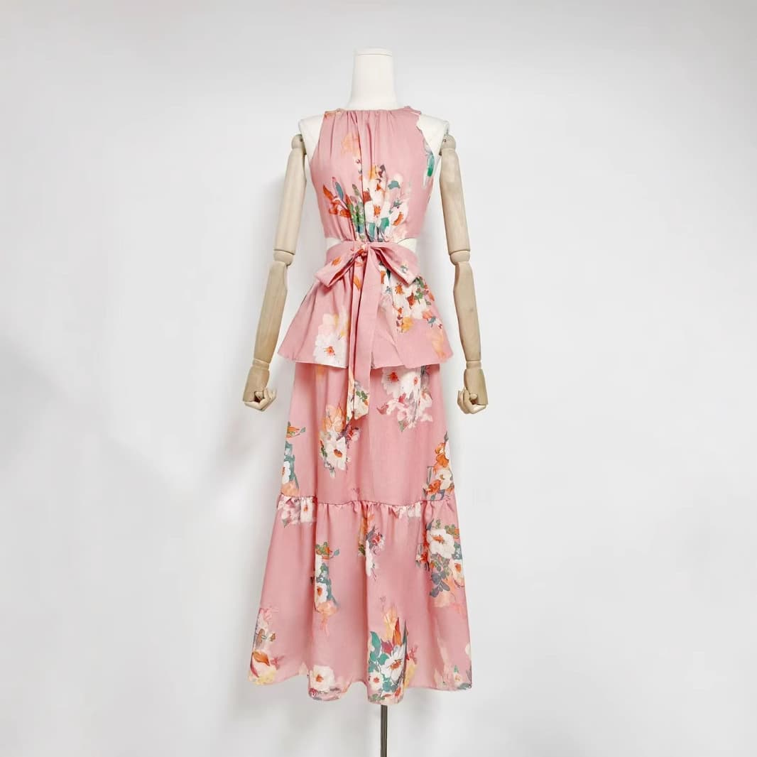オケージョンワンピース 花柄ティアードカットアウトリゾートドレス